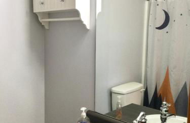 Blue Beary Delight Newly renovated Near Everything - Foto 24