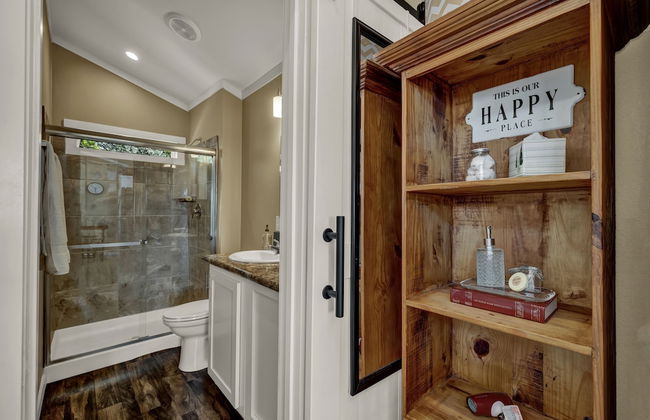 Luxurious Hill Country Retreat With Pool and Firepit! - Photo 39