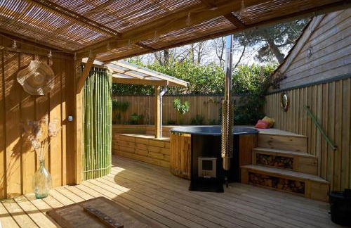 L'îlot du 9 - Cabane & spa au bord du lac - Foto 1