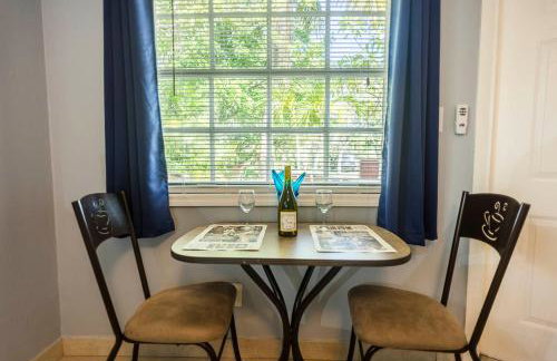 The Blue Door Inn - Foto 13