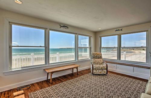 Sunny Beach House Getaway - Steps From Water! - Foto 8