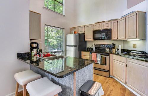 Keowee Key Condo with Lake Access and Community Pools! - Foto 2