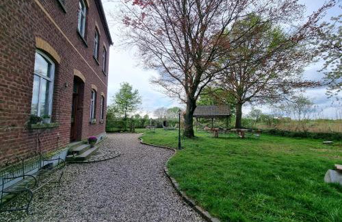 Das alte Herrenhaus auf dem Bio-Bauernhof - Foto 20