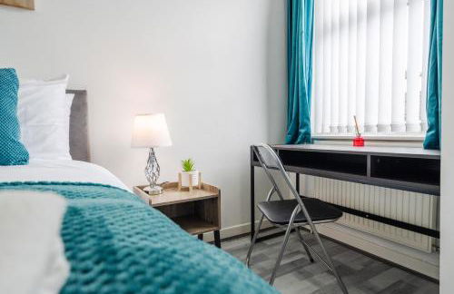 Newly Renovated 4BR House with lots of amenities - Foto 17