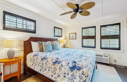 Dog-Friendly Cottage by the Beach with Private Pool, Pool Spa, & Free WiFi - Foto 9