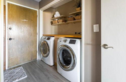 Relax and Rejuvenate- Lafayette Treehouse with Cave Spa, Waterfall, and Incredible Views - Foto 34