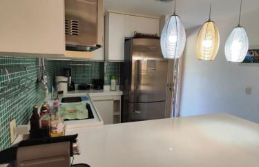 Apartamento com vista para piscina em Angra dos Reis - Condomínio com piscina, bar molhado e marina - Aluguel de Lancha no Local - Foto 8