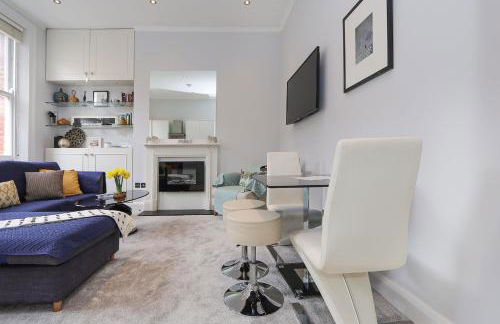 Cosy Kensington flat, 2 min to tube - Photo 8