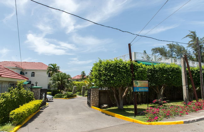 Pipers Cove - Runaway Bay - Photo 28