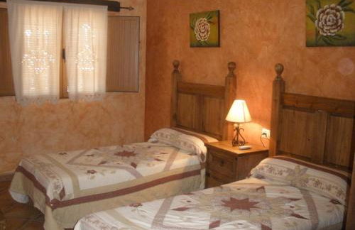 Complejo Peñafiel Caceres - Foto 7