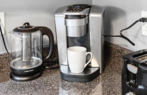 Spacious apartments near Ashmont - Photo 22