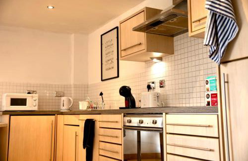 The Comfort Hub - Leeds Train Station - Foto 30