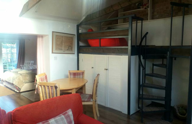 House - Sleeps 2, pet Friendly & Free Parking - Foto 7