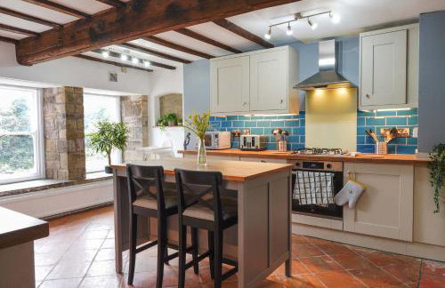 Bulls Head Historic Home With Garden And Hot Tub - Photo 24