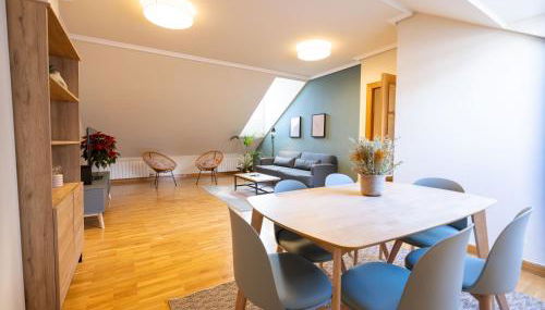 Atuaire Home La Merced en el centro histórico de Burgos PARKING INCLUIDO - Foto 1