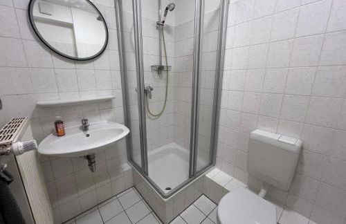 Möblierte Wohnung im Obergeschoss in bester Lage für Feriengäste und beruflich Reisende AW12A-V - Foto 8