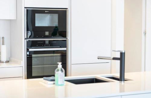 New Luxury Apartment First Line Sea View - Foto 24