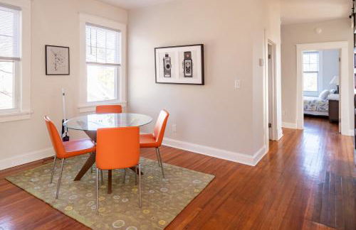 Contemporary 3-Bedroom Home with Balcony in RVA - Foto 37