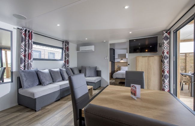 Beautiful Chalet With two Bathrooms, Near a Lake - Foto 4