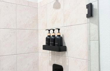 Modern Spacious 6BR Villa with Game Loft 5 Min to Strip, Stadium & Shopping! - Foto 69