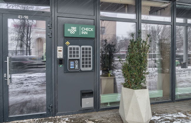 TopFloor Apartments - Photo 39