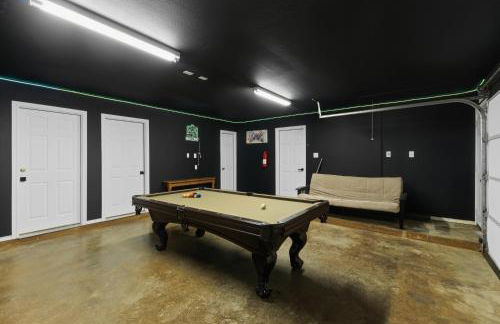 Oakwood Oasis- 1,4 Acres of Tranquility home - Foto 25