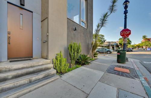 Rooftop with Views Modern Little Italy Townhome - Foto 31