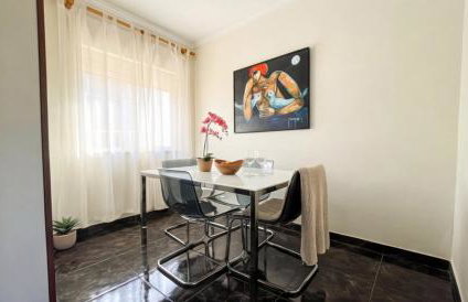 Apartamento en Vecindario con WiFi rápido - Foto 2