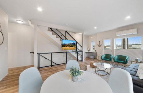 BRAND NEW Fully Updated Condo 918 in Anacortes - Foto 21