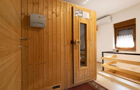 Amazing Home In Oljasi With Sauna - Photo 26