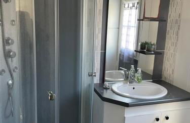 Mobil home avec piscine sur la côte de granit rose - Foto 6