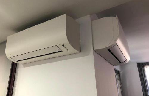 Apartamento totalmente reformado en 1ª linea - Foto 7