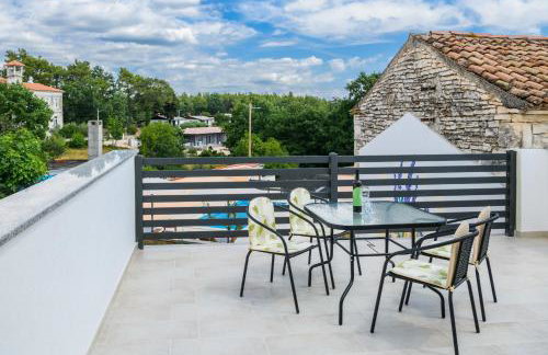 House Angela with private pool, private parking, wi-fi and fully fenced garden - WiiBuk - Foto 2