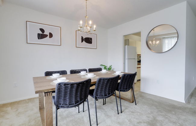 Stylish Comfort Condo in Crystal City - Photo 12