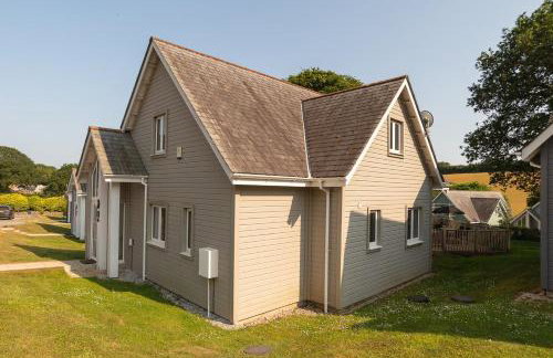 Trewhiddle Retreat V25 by Together Travel - Luxury 4-Bedroom Villa - Foto 49