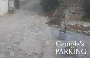 Georgia's - Photo 32