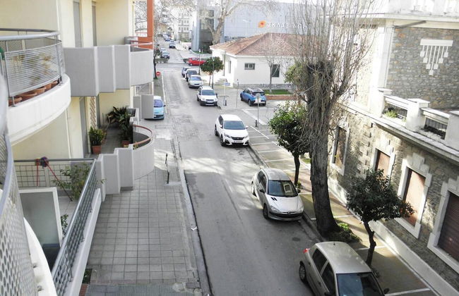 Cozy and Modern Apartment Centrally Located - Foto 13