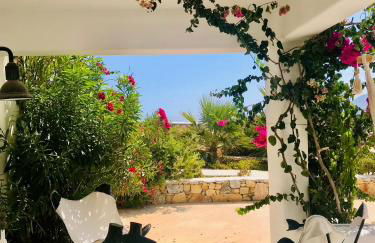 VILLA THEIA - SELENE , appartement de charme pour 4 à 6 personnes prés de la plage et du village de Koufonissi - Foto 32