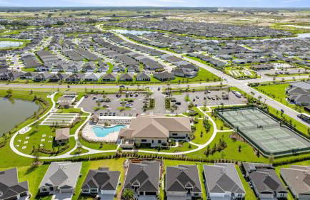 Cozy 2BR in The Villages With BBQ and 4 Seaters Golfcart King Bed - Foto 24