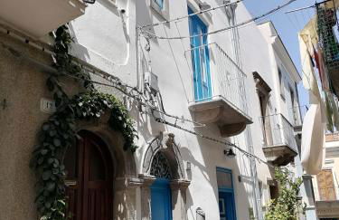 "la casa dell'architetto" con terrazza panoramica in centro storico e a due passi dal porto - Foto 4