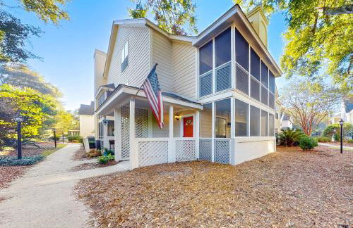 Sandpiper Cottage - 30 Day Rental - Photo 1