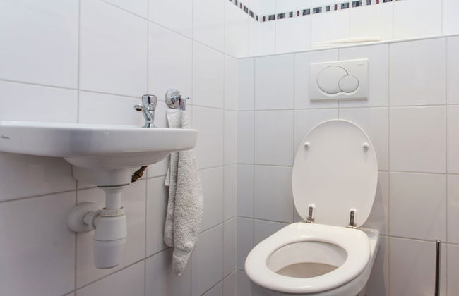 Bungalow in Nes on Ameland With Spacious Terrace - Foto 14