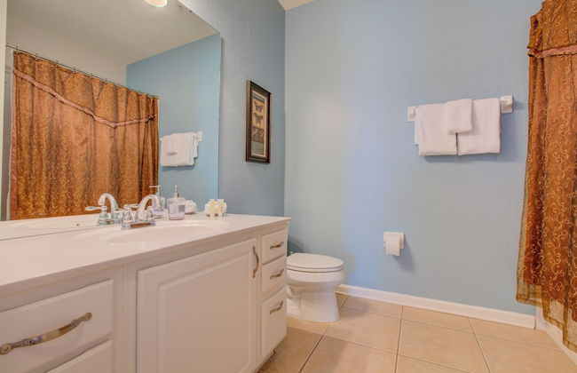 Lakefront Luxury - Foto 11