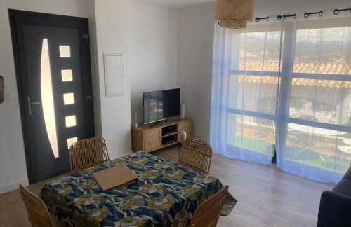 Maison avec vue sur le massif de l Étoile - Photo 3