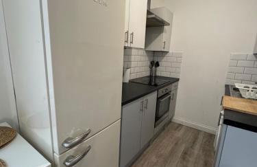 #29 Sweet 1 Bed sleeps 4 with free parking BHX NEC - Foto 11