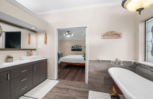 Woodlands Area Lake View Retreat - Foto 24