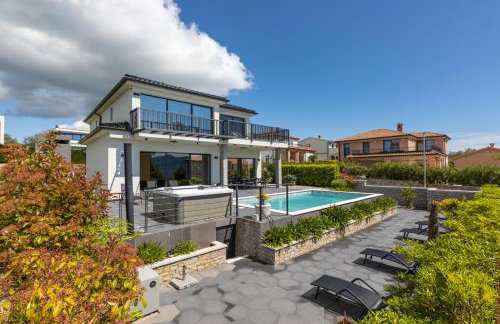 Villa Niko with heated pool, sauna and jacuzzi - Photo 13