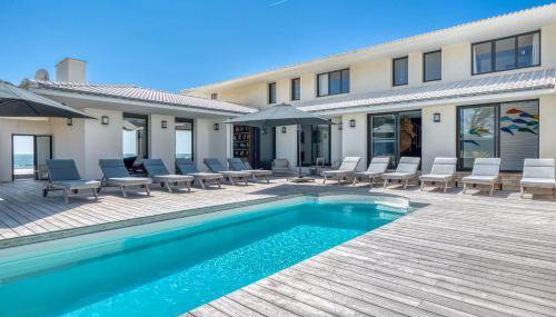 Villa Océans 5 Oceanfront Heated Pool Jacuzzi & Sauna 15 guests - Foto 1, sunbed