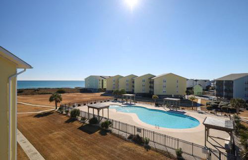 Carolina Waves - Oceanfront Relaxation and Poolside Fun in Surf City! - Foto 1