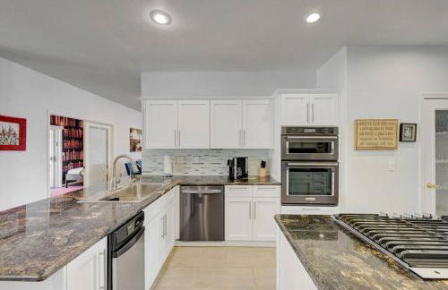 Villa Del Sol - Photo 35